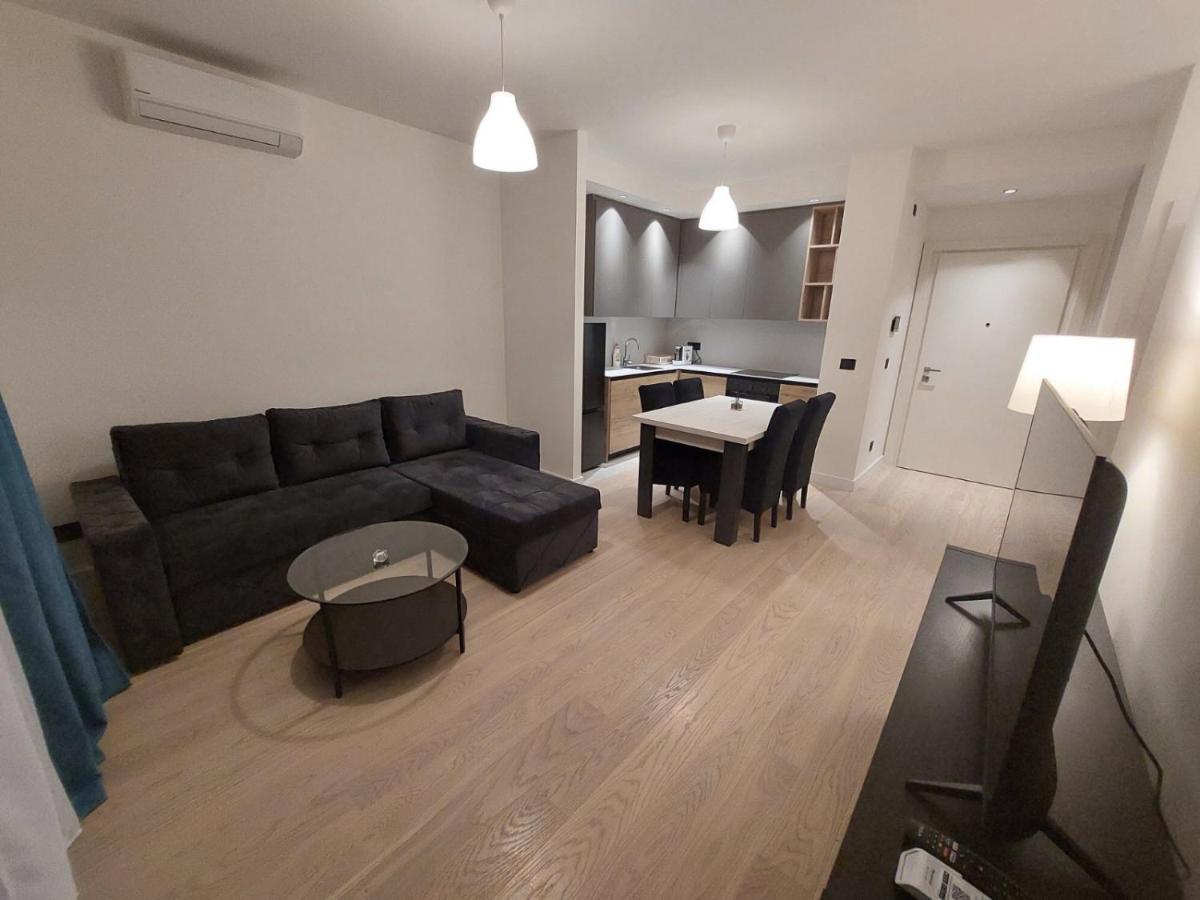 Apartman Irma Sajmiste Extérieur photo